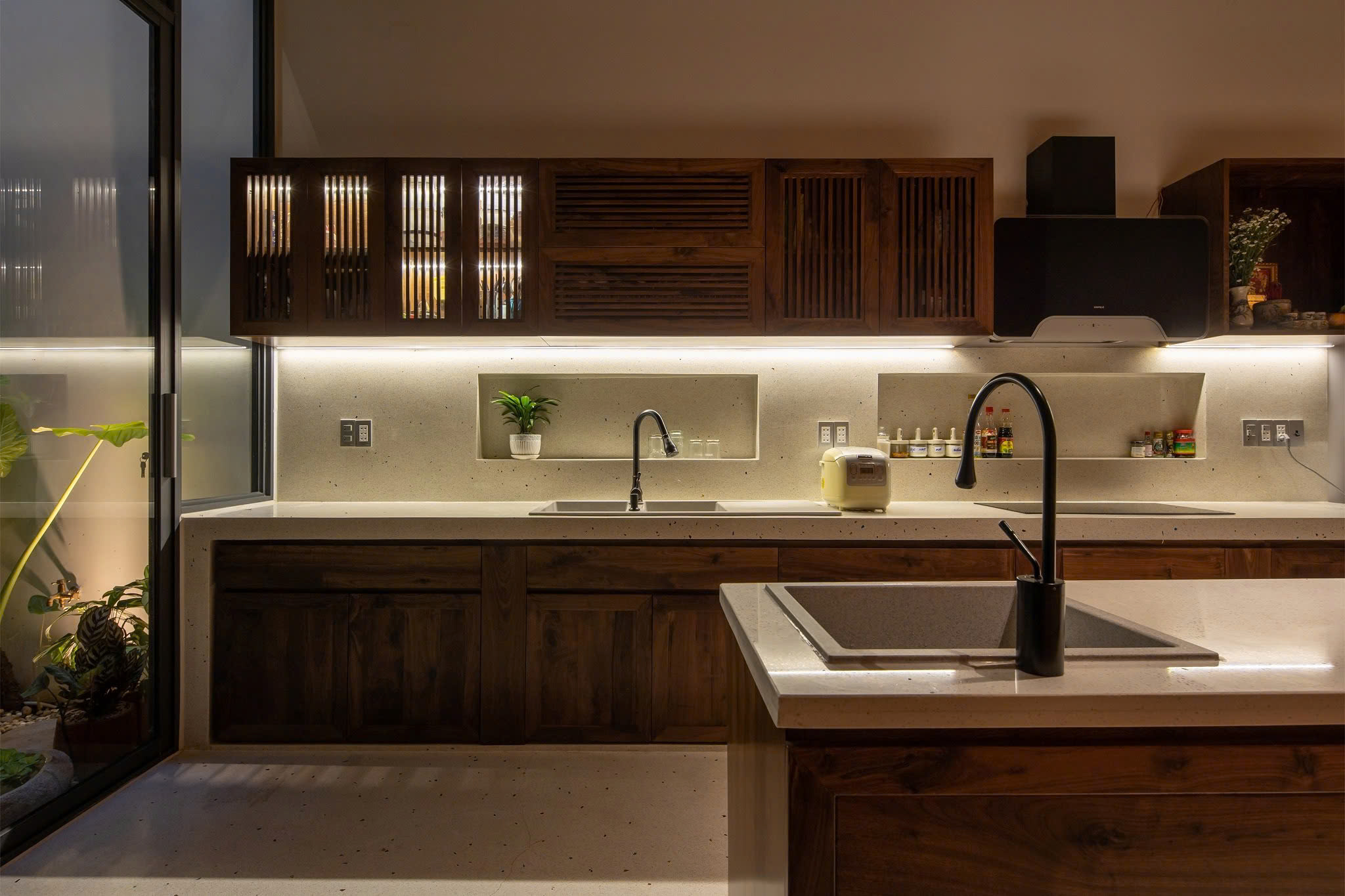 695d0453 edac 4a8f 8c4d cf6f11aede22